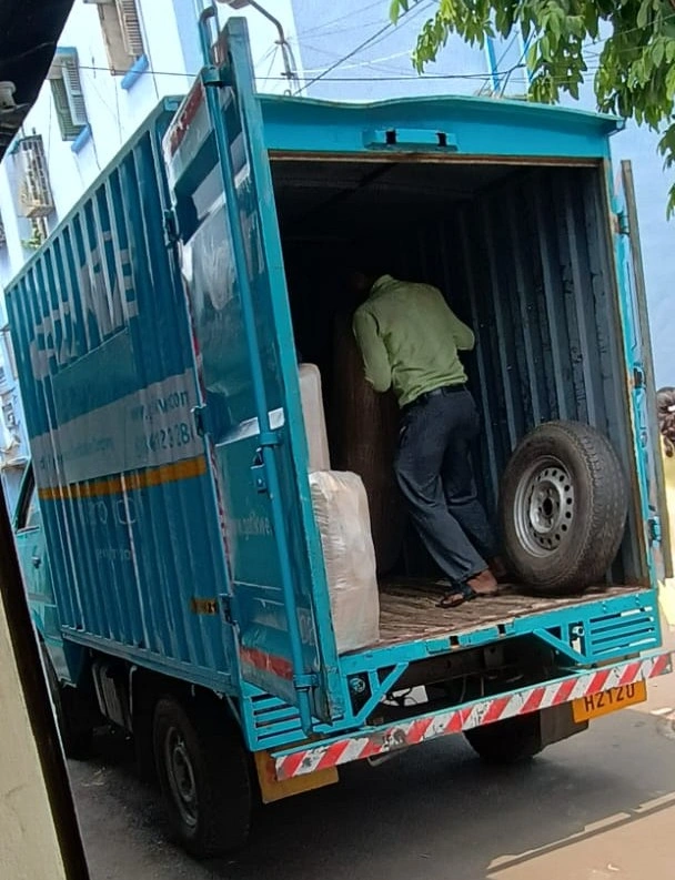 Loading and Unloading Services Kolkata